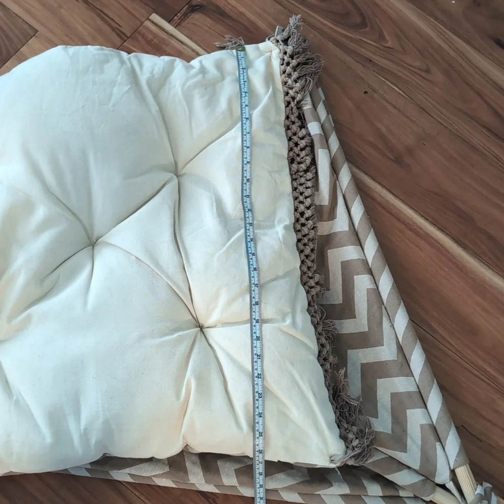 Chevron Fringe Pet Cotton Teepee With Cushioned Bottom ❤️